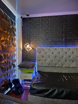 Paloma  LS online show from 12.04.25