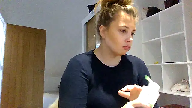 Krystal Tx online show from 11.03.25