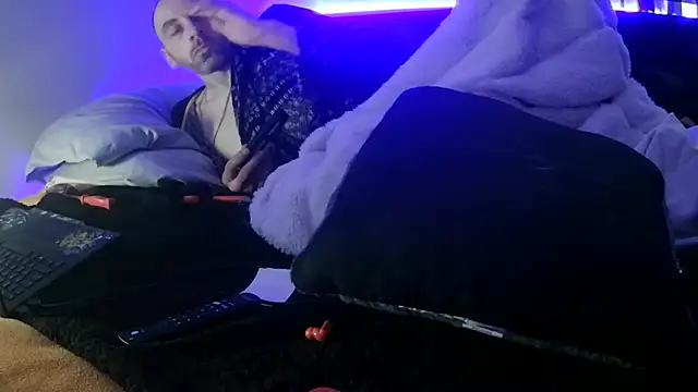 smokee parT903 online show from 02.14.25