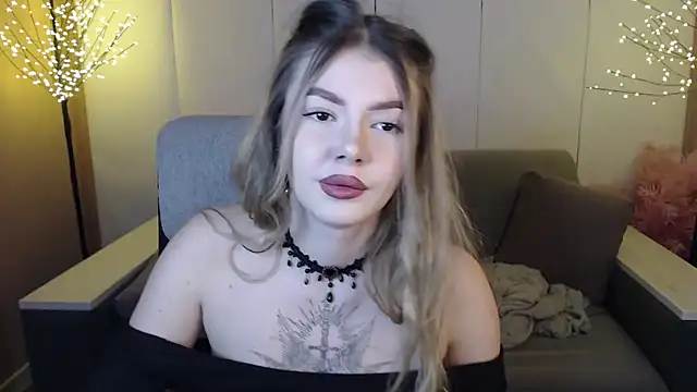 Ritaneer online show from 02.25.25