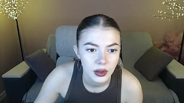 Ritaneer online show from 03.22.25