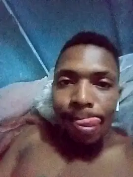 Snapshot of the4thking chatting on 02.02.25 the4thking online show from 02.02.25