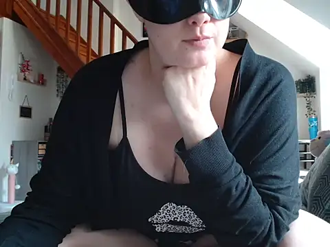 Lauzo21 online show from 06.11.26