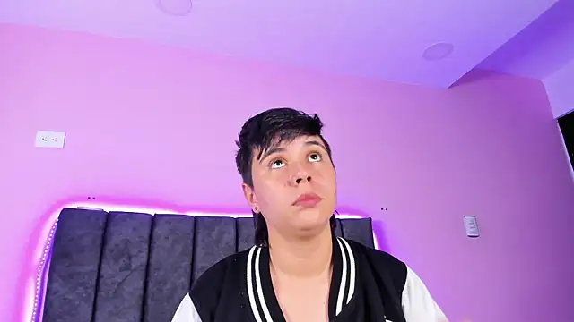 AbbySmiitth  online show from 01.23.25