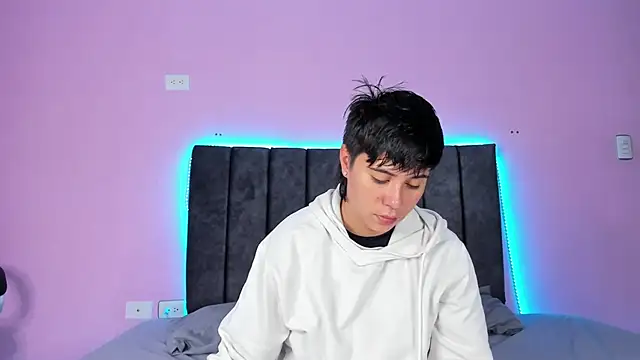 AbbySmiitth  online show from 01.27.25