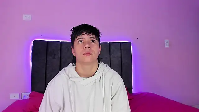 AbbySmiitth  online show from 01.30.25