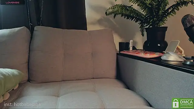 whoa-hoa-hoa-hoa-hoa online show from 02.24.25