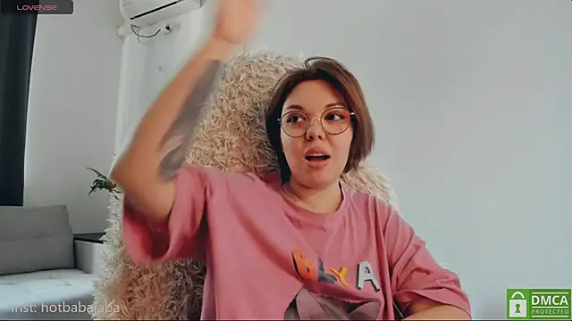 whoa-hoa-hoa-hoa-hoa online show from 02.25.25