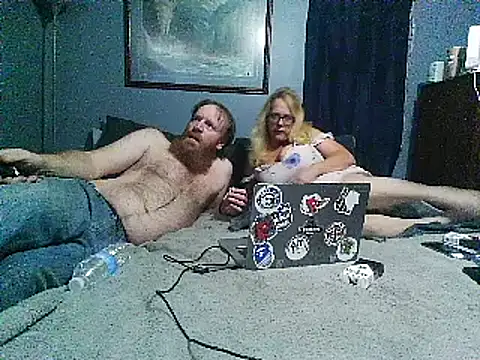 letsgetdirty1981 online show from 01.27.25