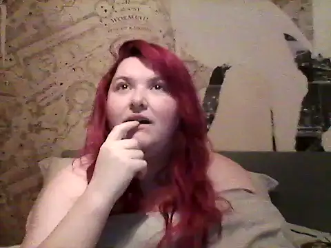 Snapshot of BBW_GoddessK chatting on 12.11.24 BBW GoddessK online show from 12.11.24