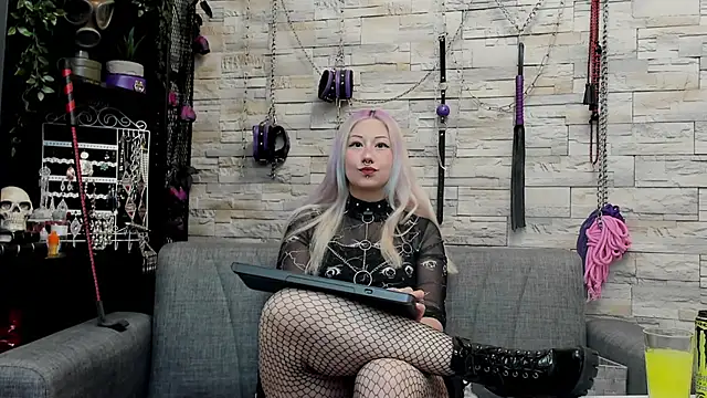 CruelMistress online show from 04.29.26