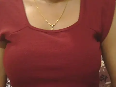 Snapshot of _FluffyHxney_ chatting on 09.14.25  FluffyHxney  online show from 09.14.25