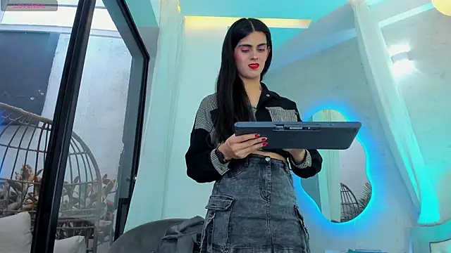 Snapshot of Venusflame__ chatting on 11.15.25 Venusflame online show from 11.15.25