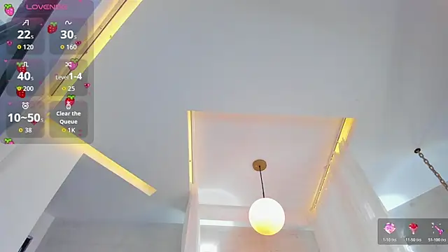 Snapshot of Venusflame__ chatting on 11.21.25 Venusflame online show from 11.21.25