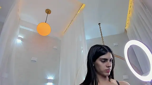 Snapshot of Venusflame__ chatting on 11.27.25 Venusflame online show from 11.27.25