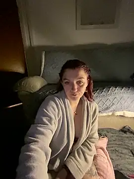 Stoner BarbieXX online show from 02.11.25