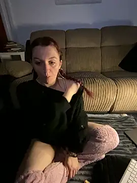 Stoner BarbieXX online show from 03.04.25