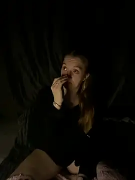 Stoner BarbieXX online show from 07.02.26