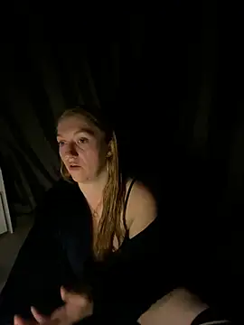 Stoner BarbieXX online show from 08.04.26