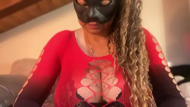 SCARLET-SANTANA online show from 01.09.26