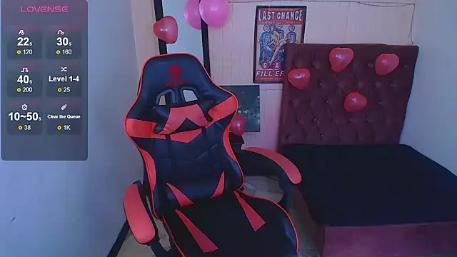 Snapshot of zoe_connor19 chatting on 02.13.25 zoe connor19 online show from 02.13.25