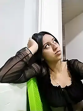 Snapshot of zoe_connor19 chatting on 09.10.25 zoe connor19 online show from 09.10.25