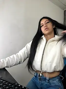 Snapshot of zoe_connor19 chatting on 09.21.25 zoe connor19 online show from 09.21.25