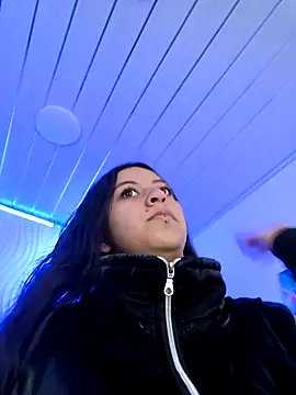 Snapshot of zoe_connor19 chatting on 10.06.25 zoe connor19 online show from 10.06.25