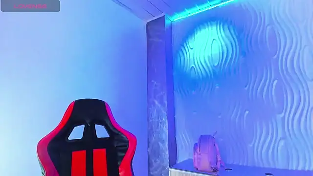 Snapshot of zoe_connor19 chatting on 11.21.25 zoe connor19 online show from 11.21.25