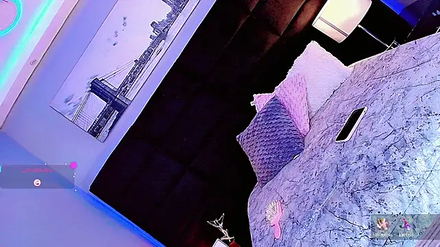 Shanelengel online show from 03.21.25