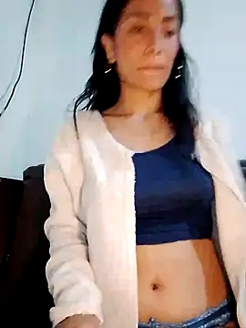 Snapshot of chloewildd_ chatting on 02.12.25 chloewildd  online show from 02.12.25