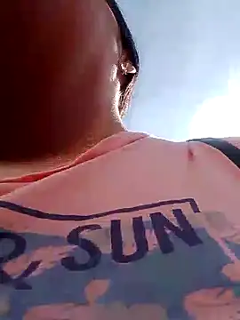 Snapshot of chloewildd_ chatting on 03.21.25 chloewildd  online show from 03.21.25