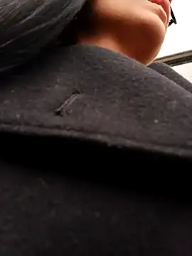 Snapshot of chloewildd_ chatting on 10.23.25 chloewildd  online show from 10.23.25