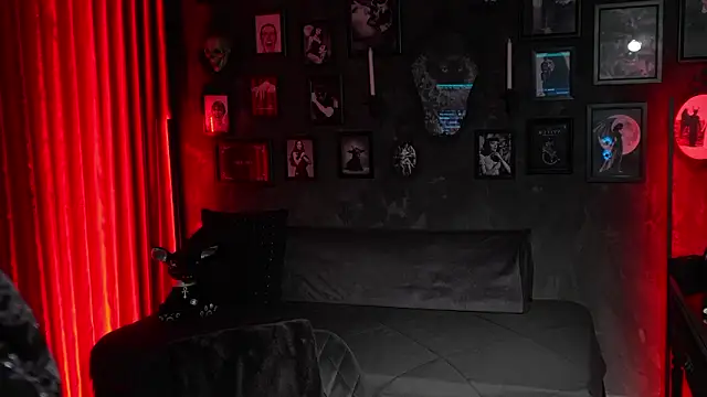 Morgan Hilll  online show from 03.12.26