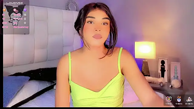 Snapshot of ValentinaMarinn chatting on 02.11.25 ValentinaMarinn online show from 02.11.25
