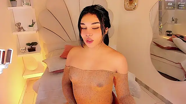 ValentinaMarinn online show from 12.20.25