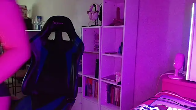 DirtyDi97 online show from 03.10.26