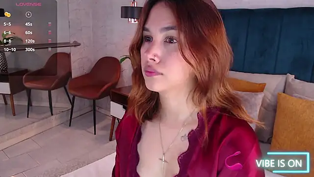 Snapshot of AdeleAndersonn chatting on 09.13.25 AdeleAndersonn online show from 09.13.25