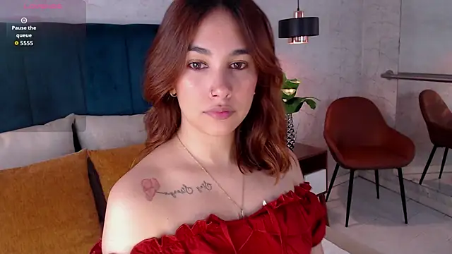 Snapshot of AdeleAndersonn chatting on 09.26.25 AdeleAndersonn online show from 09.26.25