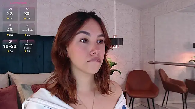 Snapshot of AdeleAndersonn chatting on 10.08.25 AdeleAndersonn online show from 10.08.25