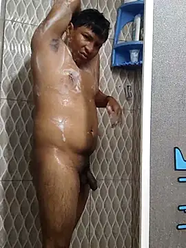 Tu papi 69  online show from 10.18.25