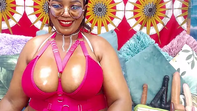 Snapshot of MATURExxxASS chatting on 06.07.26 MATURExxxASS online show from 06.07.26