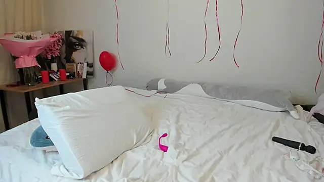 Shadow Dance online show from 02.21.25