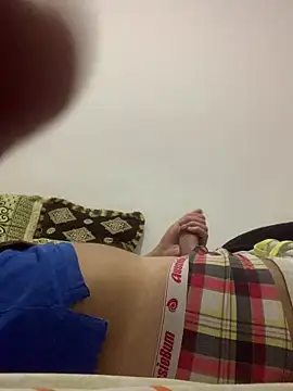 Tetoadeso online show from 10.14.25