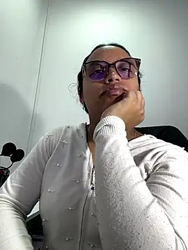 angela angels  online show from 09.25.25