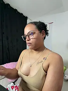 Snapshot of angela_angels_ chatting on 05.24.26 angela angels online show from 05.24.26