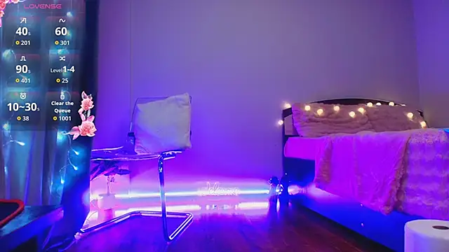 Snapshot of kyliejo18 chatting on 12.21.25 kyliejo18 online show from 12.21.25