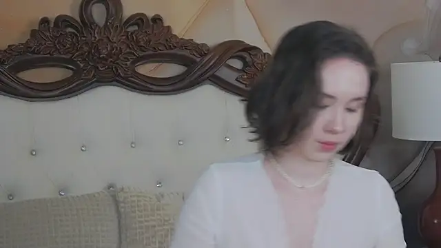 IreneRaye online show from 02.05.25