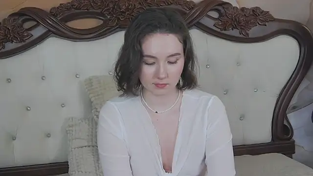 IreneRaye online show from 02.05.25