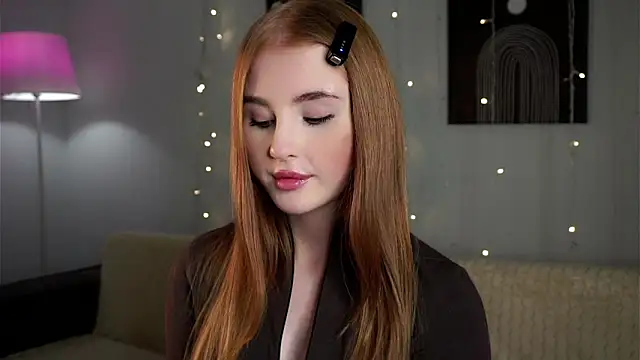 Snapshot of DawnAcreman chatting on 01.20.25 DawnAcreman online show from 01.20.25
